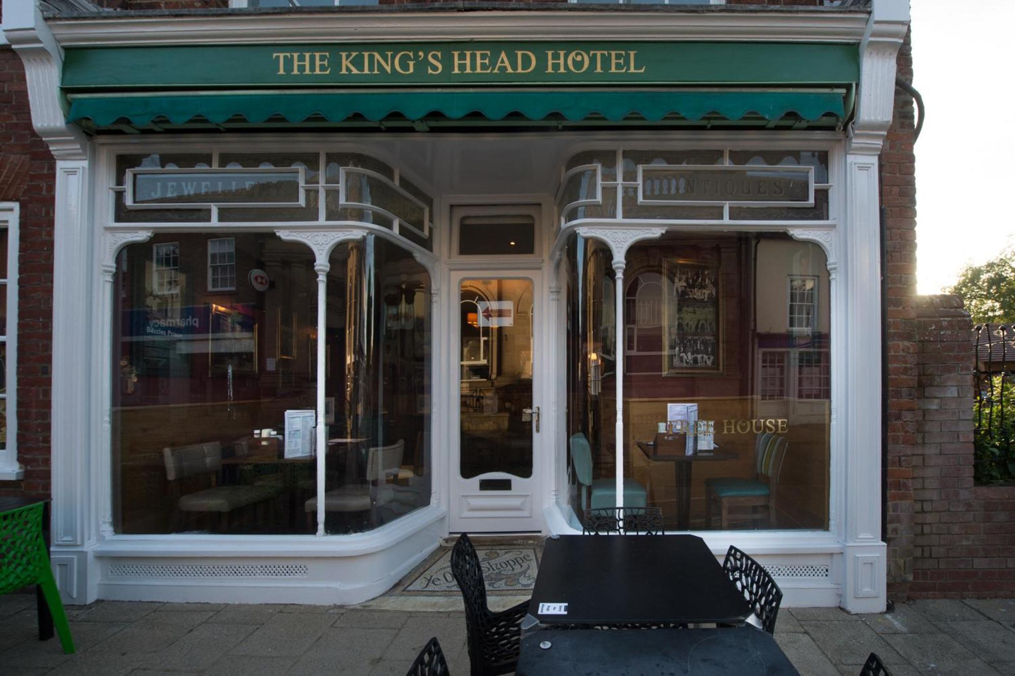 The King'S Head Hotel Wetherspoon Beccles Buitenkant foto